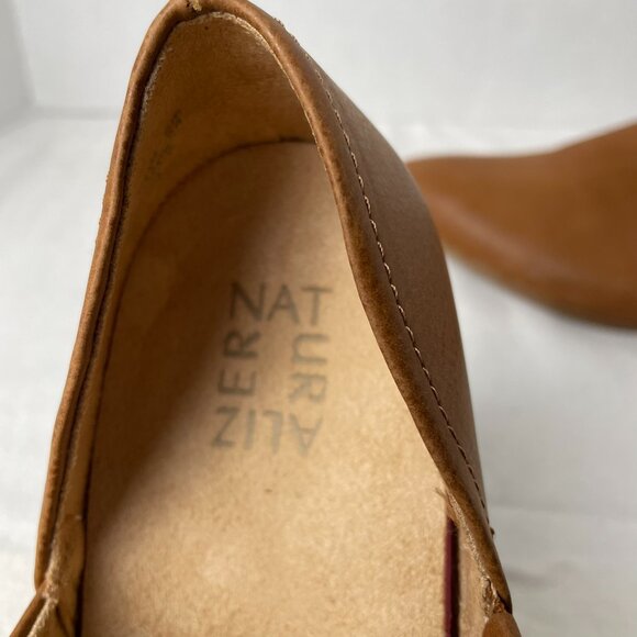 Naturalizer Carilyn Shootie Slip-on Cushioned Pointed Toe - Picture 9 of 11